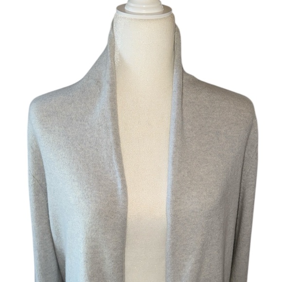 Johnstons of Elgin 100% Cashmere Grey Open Front Cardigan. - Picture 3 of 12